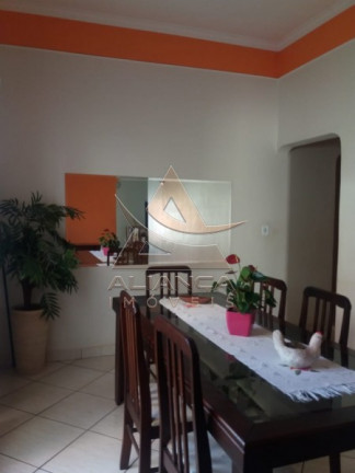 Imagem Casa com 3 Quartos à Venda, 249 m² em Vila Tibério - Ribeirão Preto Imagem Casa com 3 Quartos à Venda, 249 m² em Vila Tibério - Ribeirão Preto