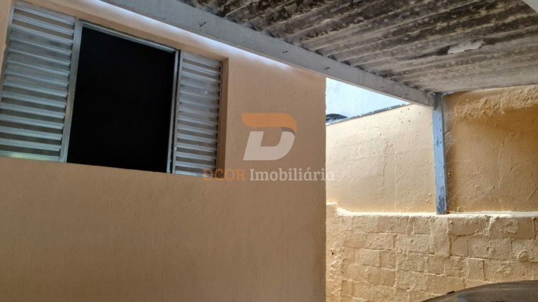Imagem Casa com 2 Quartos à Venda, 250 m² em Taboão - Diadema
