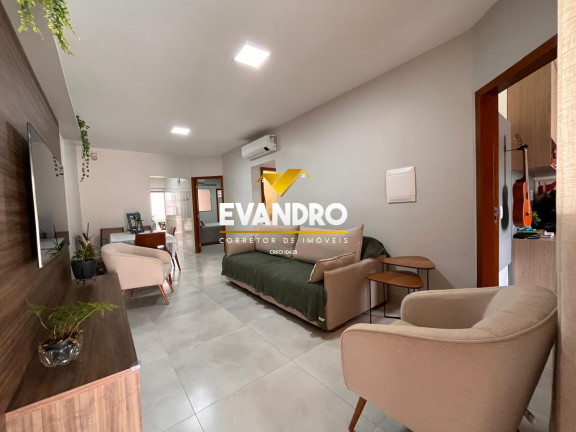 Imagem Casa com 3 Quartos à Venda, 186 m² em Santa Cruz - Cuiabá Imagem Casa com 3 Quartos à Venda, 186 m² em Santa Cruz - Cuiabá