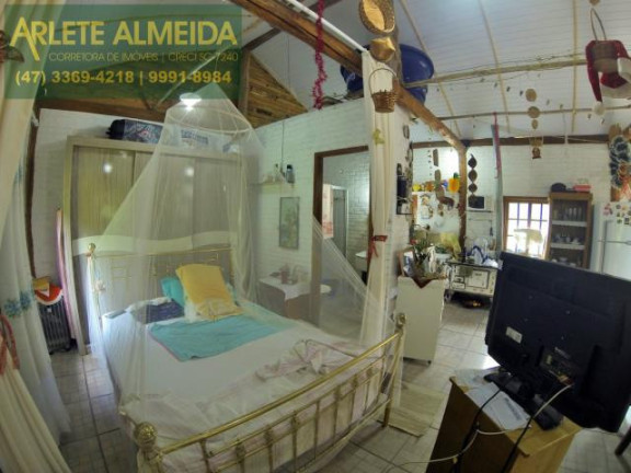 Imagem Casa com 7 Quartos à Venda, 959 m² em Centro - Porto Belo Imagem Casa com 7 Quartos à Venda, 959 m² em Centro - Porto Belo