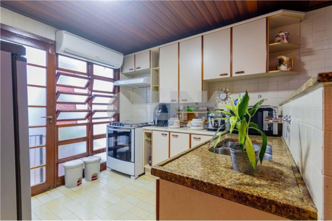 Imagem Imóvel com 3 Quartos à Venda,  em Bela Vista - Porto Alegre