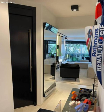Imagem Apartamento com 2 Quartos à Venda, 247 m² em Aclimação - São Paulo Imagem Apartamento com 2 Quartos à Venda, 247 m² em Aclimação - São Paulo