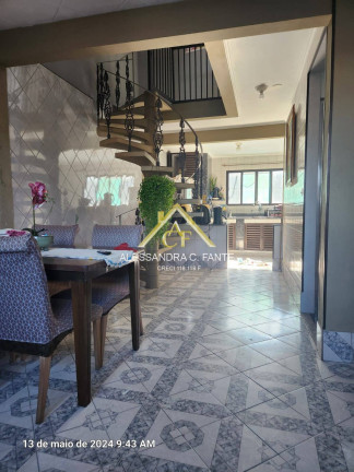 Imagem Sobrado com 3 Quartos à Venda, 138 m² em Florida Mirim - Mongaguá