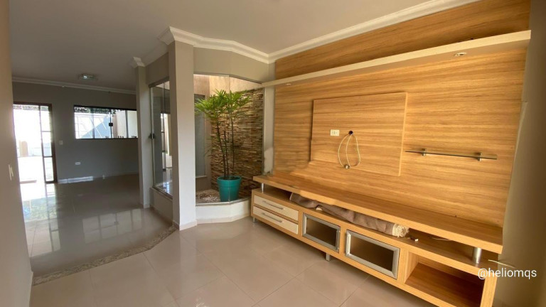 Imagem Casa com 5 Quartos à Venda, 255 m² em Carandá Bosque - Campo Grande