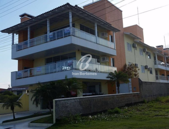 Imagem Apartamento com 3 Quartos para Temporada,  em Mariscal - Bombinhas
