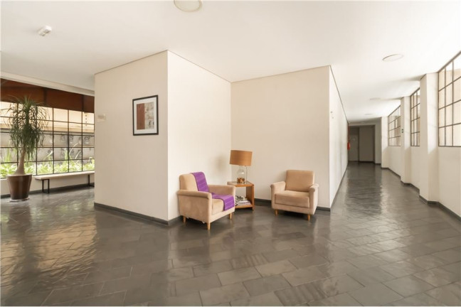 Imagem Apartamento com 2 Quartos à Venda, 56 m² em Moema - São Paulo