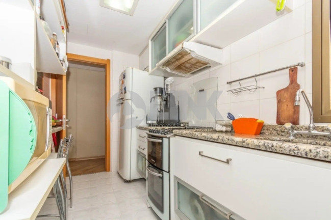 Imagem Apartamento com 3 Quartos à Venda, 87 m² em Passo Da Areia - Porto Alegre Imagem Apartamento com 3 Quartos à Venda, 87 m² em Passo Da Areia - Porto Alegre