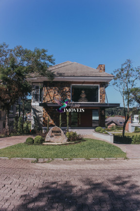 Imagem Casa com 6 Quartos à Venda, 568 m² em Centro - Canela