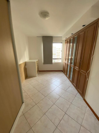 Imagem Apartamento com 4 Quartos à Venda, 106 m² em Pituba - Salvador Imagem Apartamento com 4 Quartos à Venda, 106 m² em Pituba - Salvador