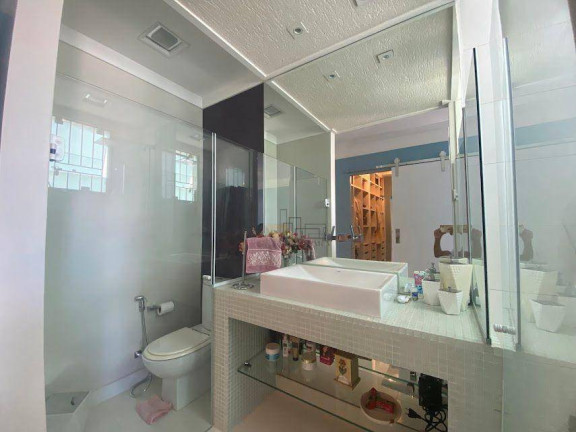 Imagem Casa com 3 Quartos à Venda, 240 m² em Jardim Belvedere - Volta Redonda Imagem Casa com 3 Quartos à Venda, 240 m² em Jardim Belvedere - Volta Redonda