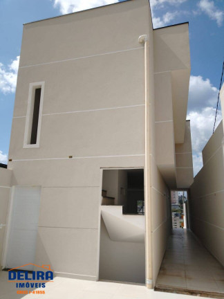Imagem Casa com 3 Quartos à Venda, 150 m² em Colinas - Mairiporã