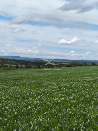 Imagem Fazenda à Venda, 580 m² em Campina Verde Imagem Fazenda à Venda, 580 m² em Campina Verde