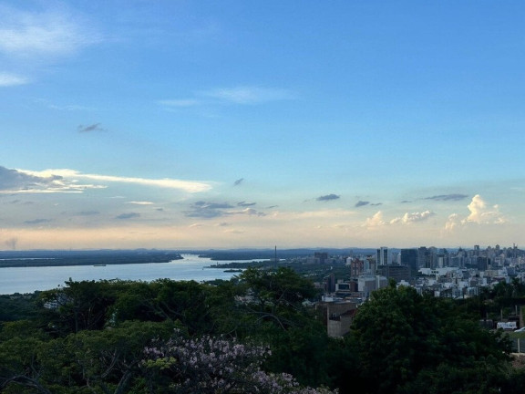 Imagem Apartamento com 3 Quartos à Venda, 121 m² em Santa Tereza - Porto Alegre Imagem Apartamento com 3 Quartos à Venda, 121 m² em Santa Tereza - Porto Alegre