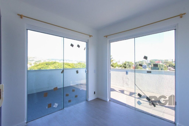 Imagem Imóvel com 2 Quartos à Venda, 110 m² em Camaquã - Porto Alegre