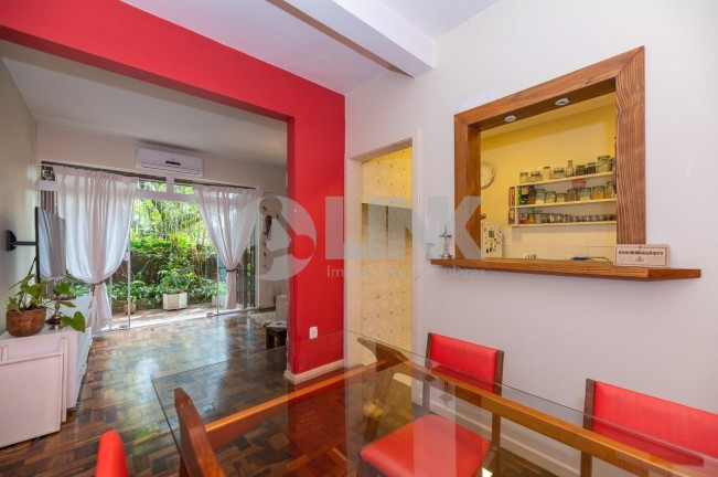 Imagem Apartamento com 3 Quartos à Venda, 126 m² em Moinhos De Vento - Porto Alegre
