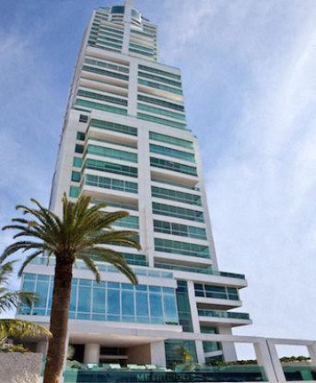 Apartamento com 4 Quartos à Venda, 320 m² em Centro - Balneário Camboriú