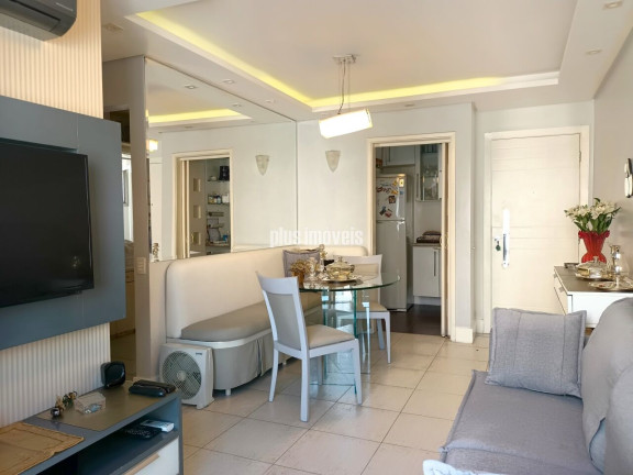 Imagem Apartamento com 3 Quartos à Venda, 63 m² em Moema - São Paulo Imagem Apartamento com 3 Quartos à Venda, 63 m² em Moema - São Paulo