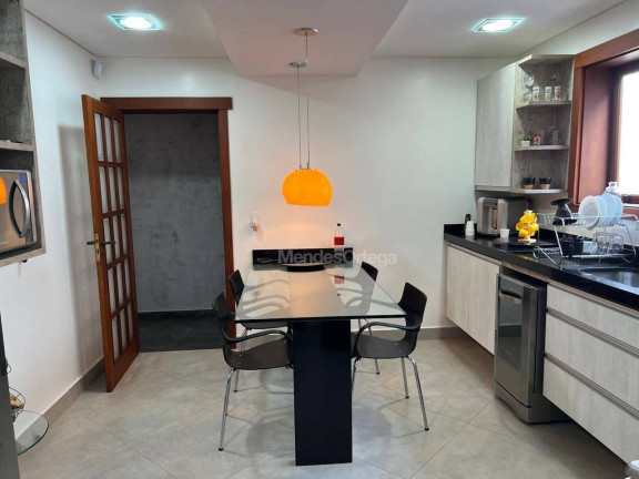 Imagem Casa com 3 Quartos à Venda, 373 m² em Centro - Sorocaba