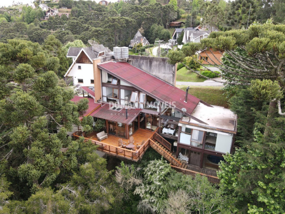 Imagem Casa com 6 Quartos à Venda, 302 m² em Região De Capivari - Campos Do Jordão