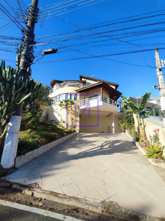 Casa com 3 Quartos à Venda, 300 m² em Jardim Das Cerejeiras - Arujá
