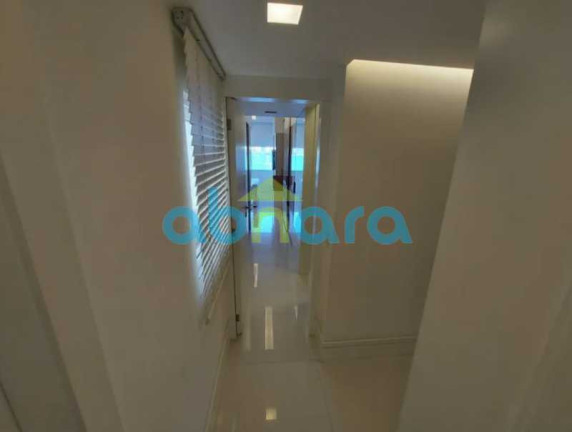 Imagem Apartamento com 3 Quartos à Venda, 112 m² em Lagoa - Rio De Janeiro Imagem Apartamento com 3 Quartos à Venda, 112 m² em Lagoa - Rio De Janeiro