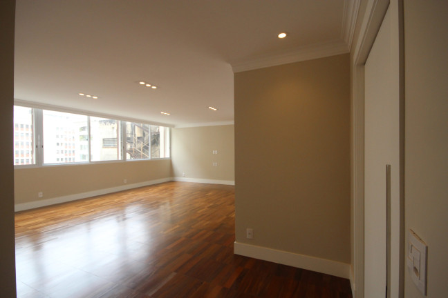 Apartamento com 3 Quartos à Venda, 210 m² em Higienopolis - São Paulo