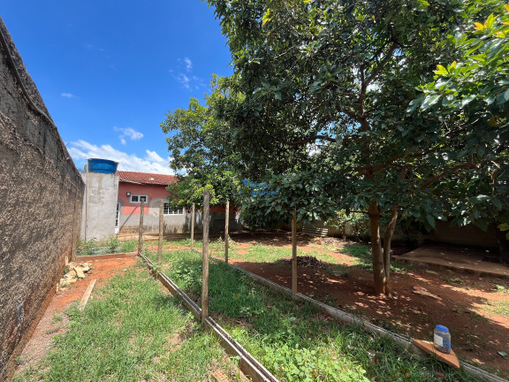 Imagem Casa com 3 Quartos à Venda, 230 m² em Taguatinga - Brasilia Imagem Casa com 3 Quartos à Venda, 230 m² em Taguatinga - Brasilia