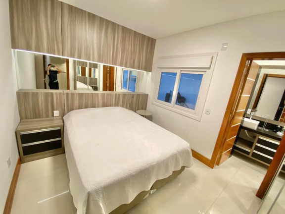 Imagem Casa com 5 Quartos à Venda, 294 m² em Zona Nova - Capao Da Canoa