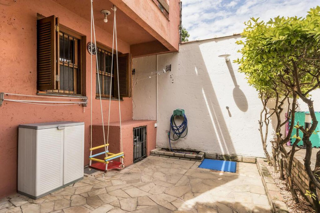 Imagem Casa com 3 Quartos à Venda, 219 m² em Cavalhada - Porto Alegre