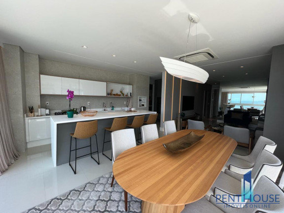 Imagem Apartamento com 3 Quartos à Venda, 139 m² em Centro - Balneário Camboriú Imagem Apartamento com 3 Quartos à Venda, 139 m² em Centro - Balneário Camboriú