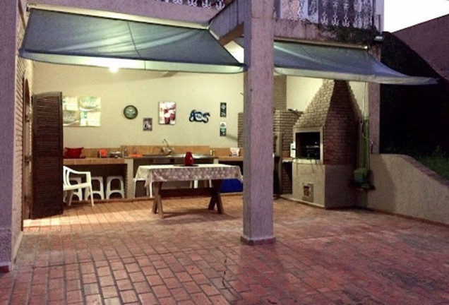 Imagem Casa com 6 Quartos à Venda, 225 m² em Cidade Satélite - Atibaia