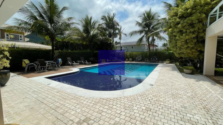 Imagem Casa com 7 Quartos à Venda, em Enseada - Guarujá Imagem Casa com 7 Quartos à Venda, em Enseada - Guarujá