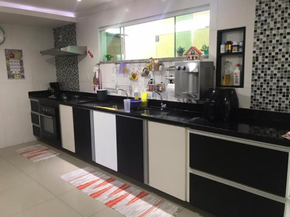 Imagem Casa com 4 Quartos à Venda, 436 m² em Glória - Macaé Imagem Casa com 4 Quartos à Venda, 436 m² em Glória - Macaé
