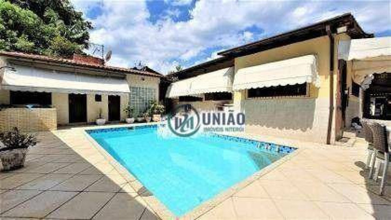 Imagem Casa com 3 Quartos à Venda, 277 m² em Maravista - Niterói Imagem Casa com 3 Quartos à Venda, 277 m² em Maravista - Niterói