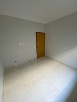 Imagem Casa com 3 Quartos à Venda, 104 m² em Jardim Três Lagoas - Maringa Imagem Casa com 3 Quartos à Venda, 104 m² em Jardim Três Lagoas - Maringa