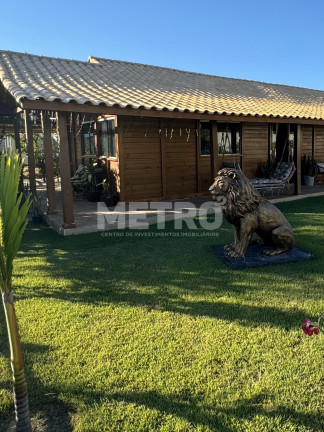 Imagem Casa com 3 Quartos à Venda, 220 m² em Estrada Da Tapera - Petrolina