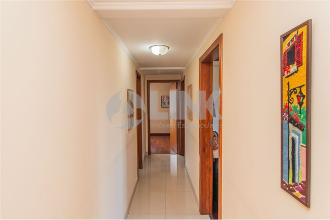 Imagem Imóvel com 3 Quartos à Venda, 281 m² em Cristo Redentor - Porto Alegre Imagem Imóvel com 3 Quartos à Venda, 281 m² em Cristo Redentor - Porto Alegre