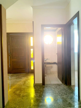 Imagem Casa com 4 Quartos à Venda, 700 m² em Interlagos - São Paulo Imagem Casa com 4 Quartos à Venda, 700 m² em Interlagos - São Paulo