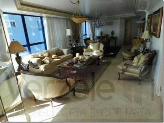 Imagem Apartamento com 5 Quartos à Venda, 500 m² em Centro - Balneário Camboriú
