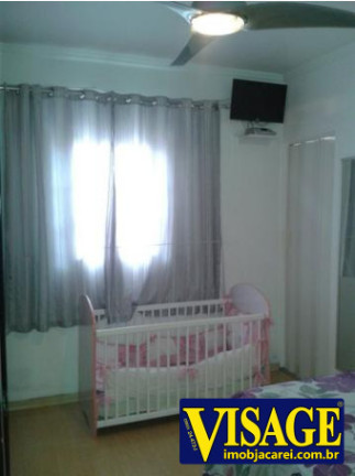 Imagem Casa com 2 Quartos à Venda, em Jd. Paraiso - Jacareí Imagem Casa com 2 Quartos à Venda, em Jd. Paraiso - Jacareí