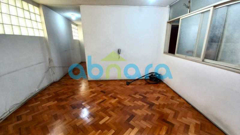 Imagem Apartamento com 4 Quartos à Venda, 330 m² em Copacabana - Rio De Janeiro Imagem Apartamento com 4 Quartos à Venda, 330 m² em Copacabana - Rio De Janeiro
