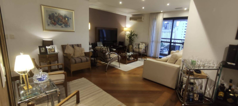 Imagem Apartamento com 3 Quartos à Venda, 110 m² em Moema - São Paulo