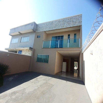 Imagem Sobrado com 3 Quartos à Venda, 187 m² em Garavelo Residencial Park - Aparecida De Goiânia