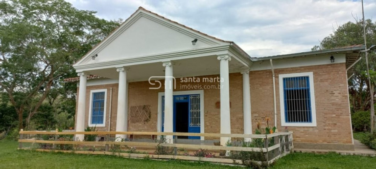 Imóvel com 5 Quartos à Venda, 68.000 m² em Salamanco - Canas
