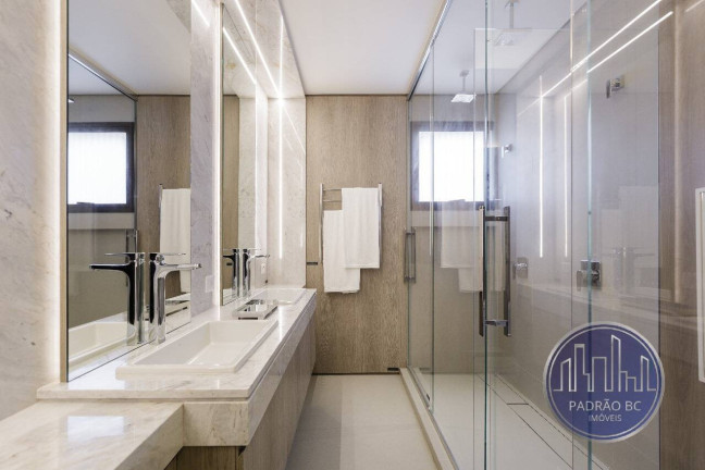 Imagem Cobertura com 4 Quartos à Venda, 330 m² em Bigorrilho - Curitiba Imagem Cobertura com 4 Quartos à Venda, 330 m² em Bigorrilho - Curitiba