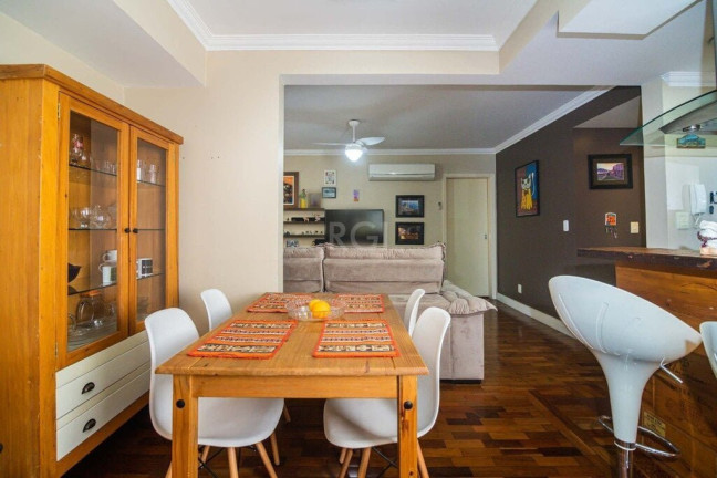 Imagem Apartamento com 2 Quartos à Venda, 73 m² em Auxiliadora - Porto Alegre Imagem Apartamento com 2 Quartos à Venda, 73 m² em Auxiliadora - Porto Alegre