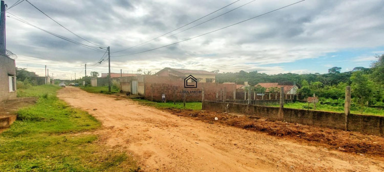 Imagem Terreno à Venda, 200 m² em Cajupiranga - Parnamirim Imagem Terreno à Venda, 200 m² em Cajupiranga - Parnamirim