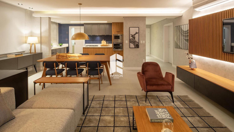Imagem Apartamento com 3 Quartos à Venda, 189 m² em Centro - Santa Maria