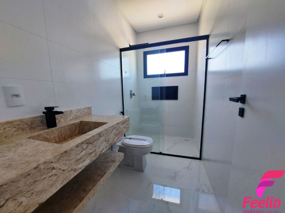 Imagem Casa com 3 Quartos à Venda, 142 m² em Campeche - Florianópolis Imagem Casa com 3 Quartos à Venda, 142 m² em Campeche - Florianópolis