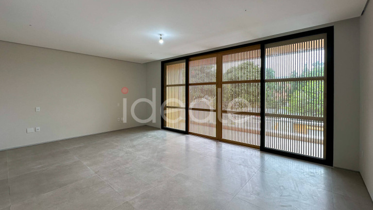 Imagem Casa de Condomínio com 5 Quartos à Venda, em Barra Da Tijuca - Rio De Janeiro Imagem Casa de Condomínio com 5 Quartos à Venda, em Barra Da Tijuca - Rio De Janeiro
